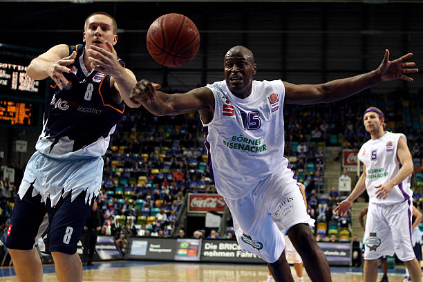 不少豪门向 不少豪门向