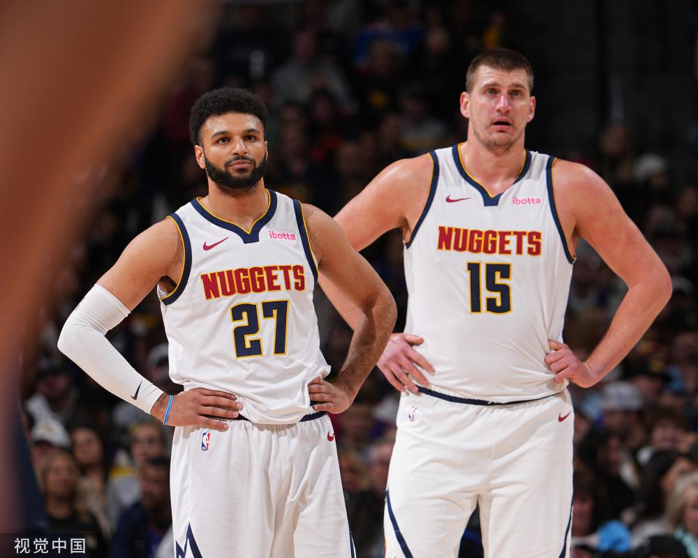 巴萨的防守 巴萨的防守